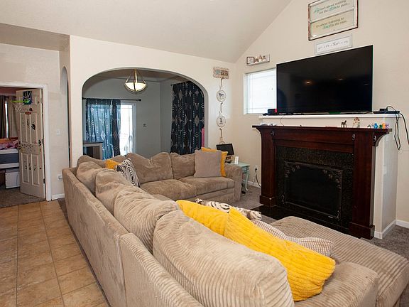 4th image of 14025 Cottonwood Cir