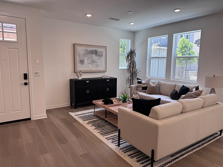 12837 Auburn Dr — Photo 39