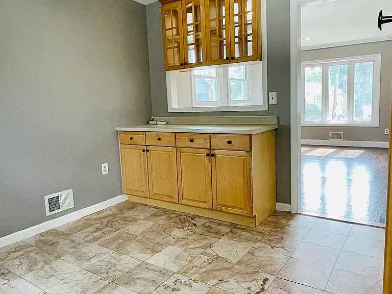 Wet Bar!