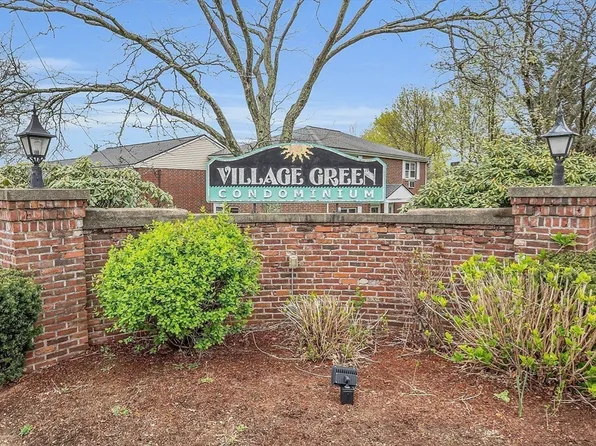 42 Kingston St, North Andover, MA 01845