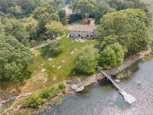 69 Wamphassuc Road, Stonington, CT 06378