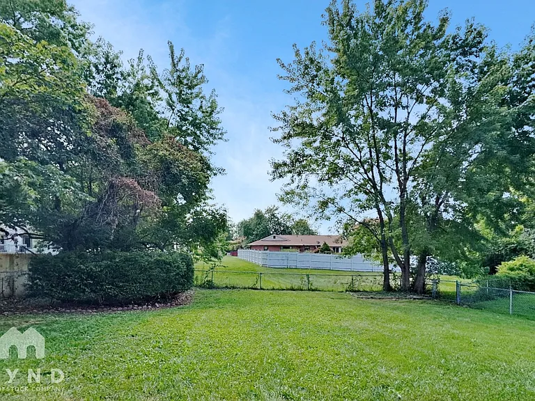 5621 Oakmont Dr — Photo 19