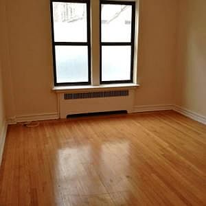4th image of 235 Seaman Ave APT 4G