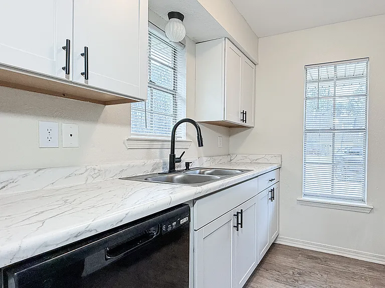 73601 Chapman Dr — Photo 24