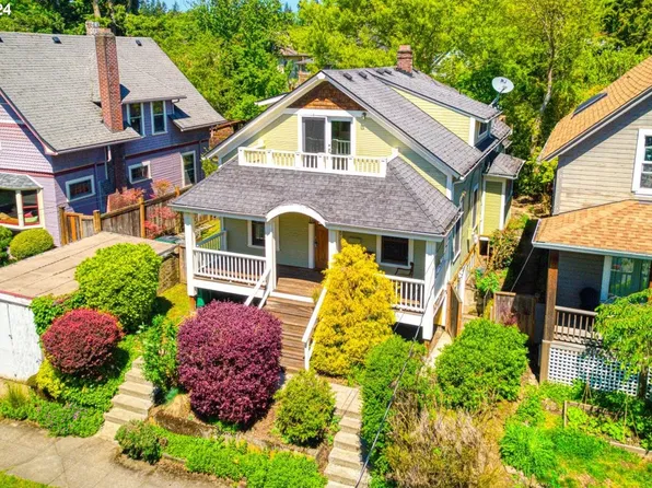 3735 SE Morrison St, Portland, OR 97214