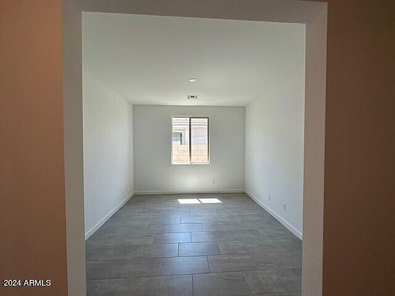 3rd image of 27013 N 167TH Drive