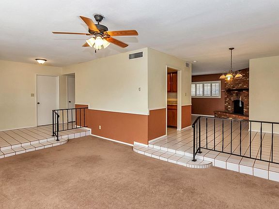 5th image of 8334 N 58th Ave