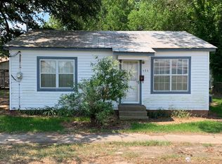 606 W Lincoln Rd, Ville Platte, LA 70586