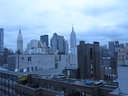 Rented by City & Suburban | media 21