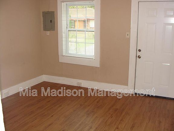 2nd image of 246 Ferrill St