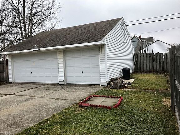 2nd image of 4472 W 49th St