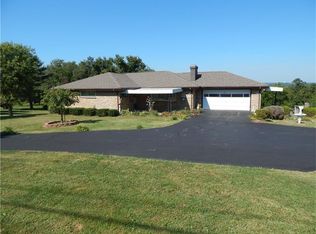 371 Coyle Curtain Rd, Monongahela, PA 15063