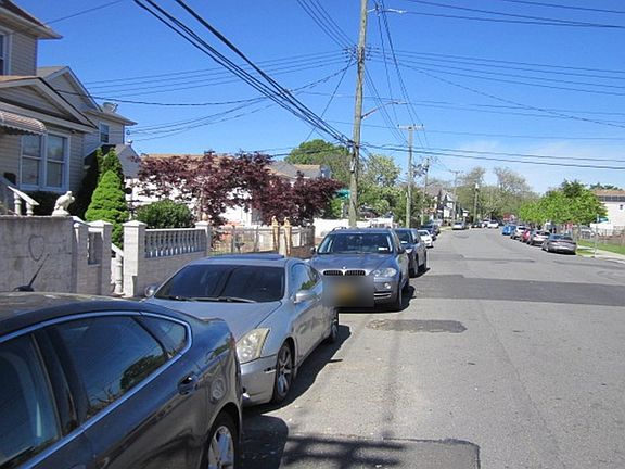 4th image of 16413 109th Ave