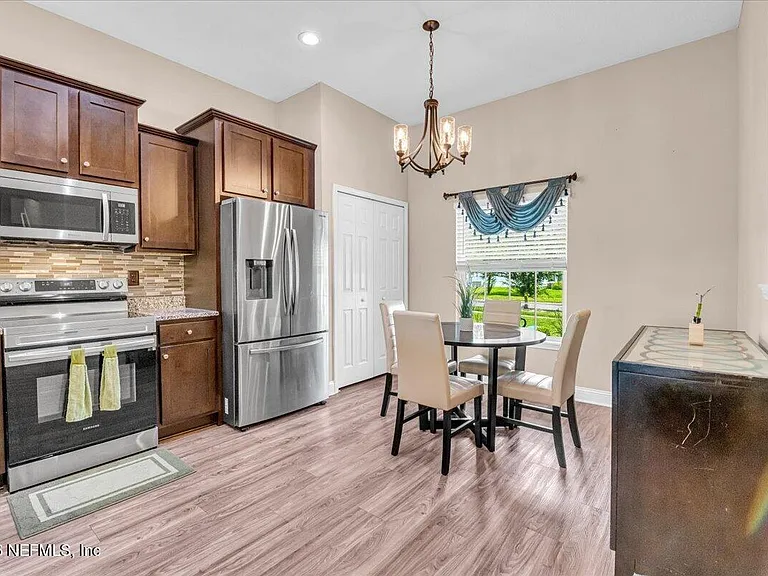 3142 Valiant Ct — Photo 10