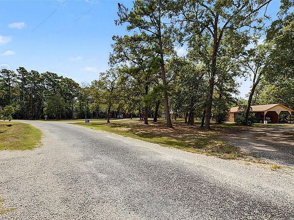 3rd image of 98 Lee Wood Rd