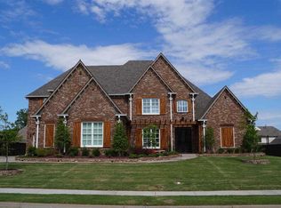 1774 Amber Grove Ln, Collierville, TN 38017