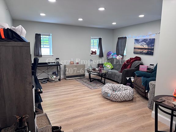 4th image of 9 Beech St #11387196