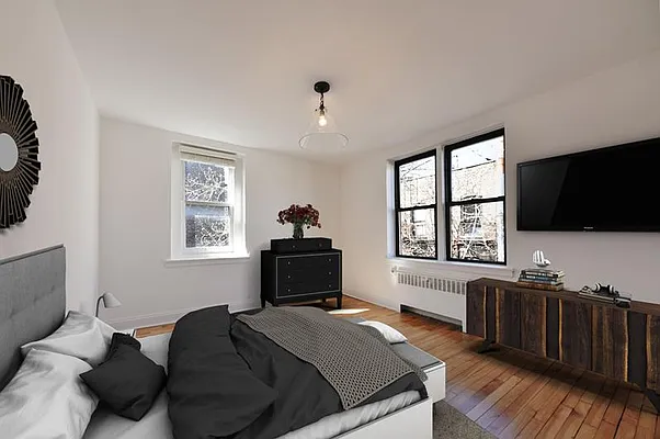 Sold by Buchbinder & Warren | media 24