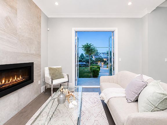 5th image of 6587 Halifax St