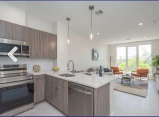 28 Newport Ave #613, Quincy, MA 02171