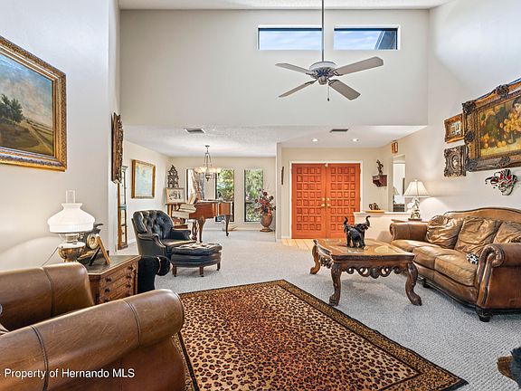 3rd image of 34454 Cedarfield Dr