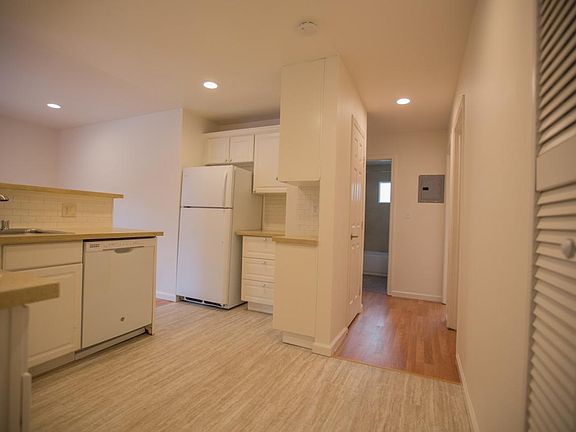 3rd image of 1395 Ontario Lane # A Fl 1ST