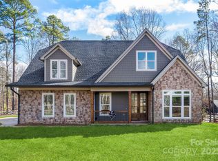 516 Lands End Trl, Belmont, NC 28012