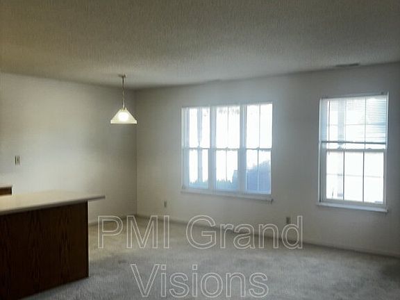 2nd image of 1306 Arthur Ave Unit 11