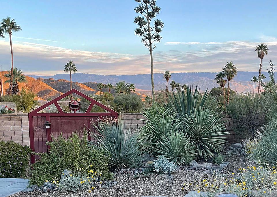 1st image of 67931 Valley Vista Dr