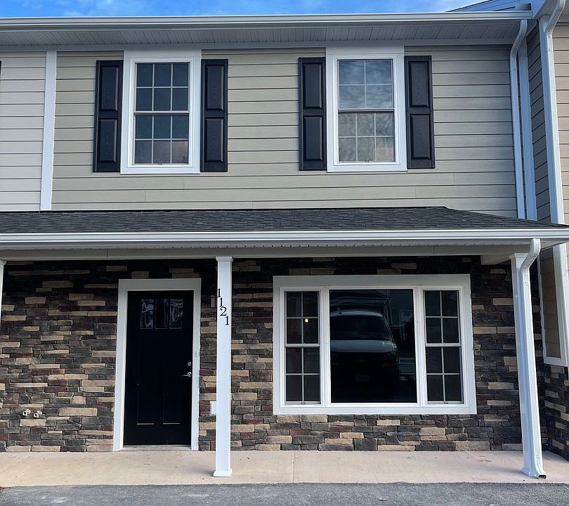 1st image of 1109 Bluemoon Dr