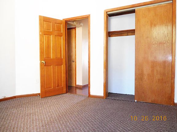 5th image of 823 Astoria Blvd