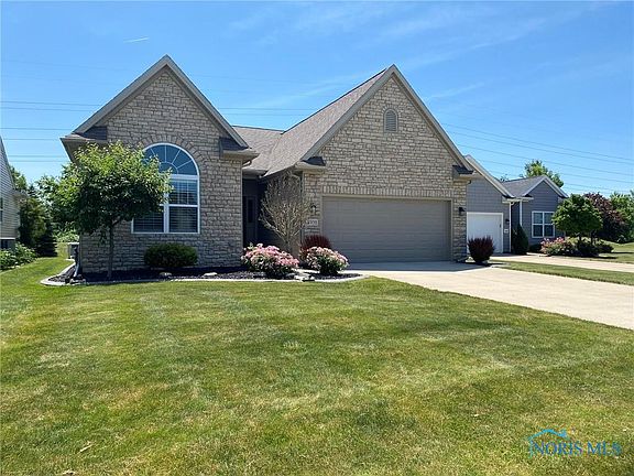 3rd image of 4991 Lake Breeze Ln