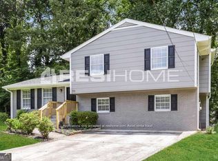 7106 Apache Ln, Riverdale, GA 30274