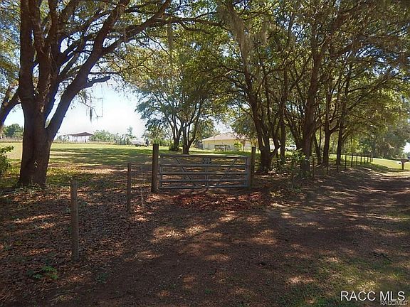 4th image of 4515 E Hillsdale Ln