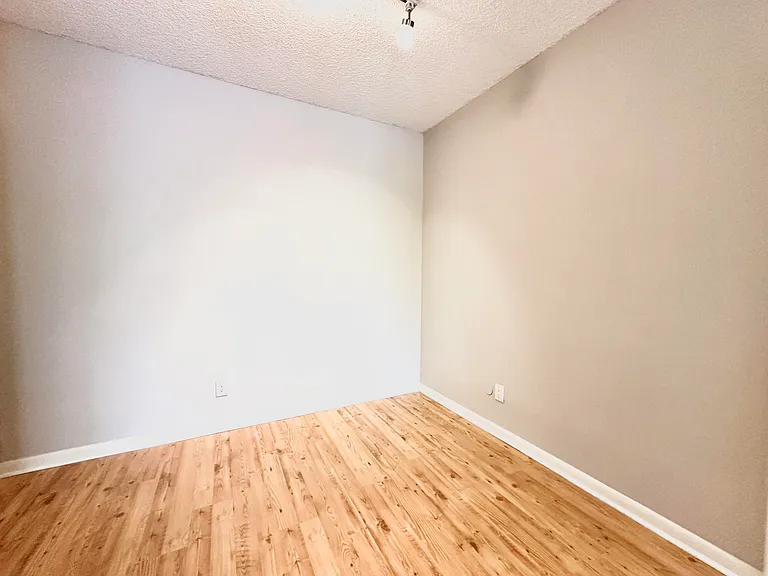 641 Cypress Lake Blvd #P — Photo 8