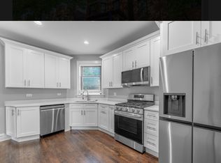 1918 W Addison St #3, Chicago, IL 60613