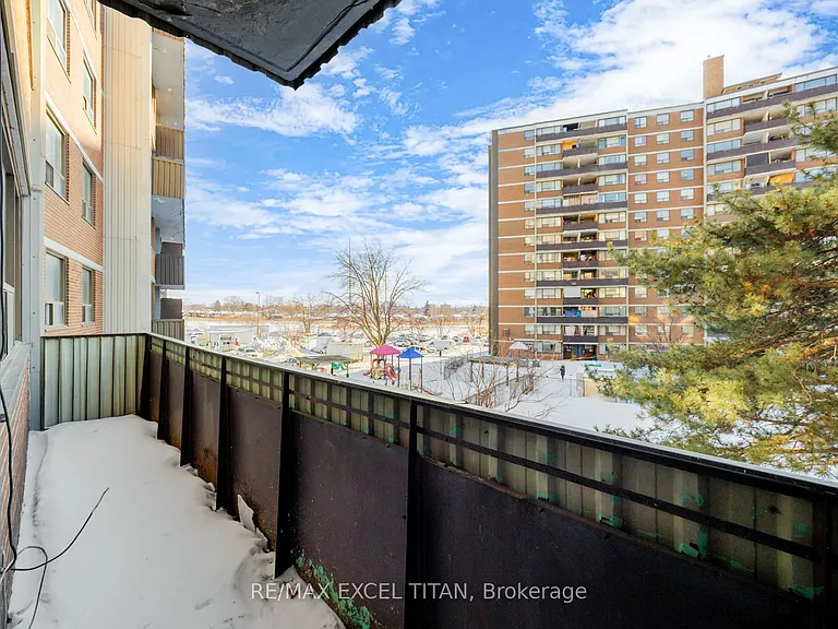 1385 Midland Ave #308 — Photo 29