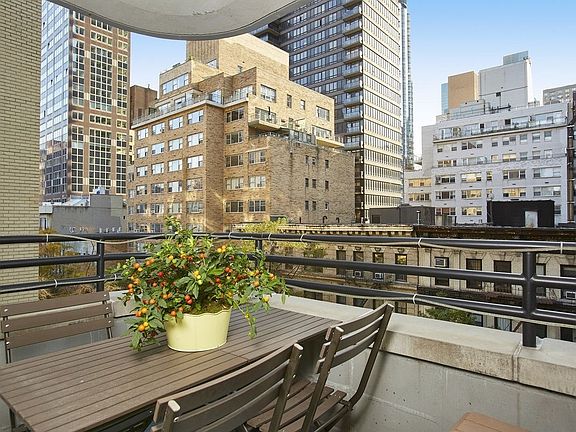 5th image of 309-321 E 49th St #8E