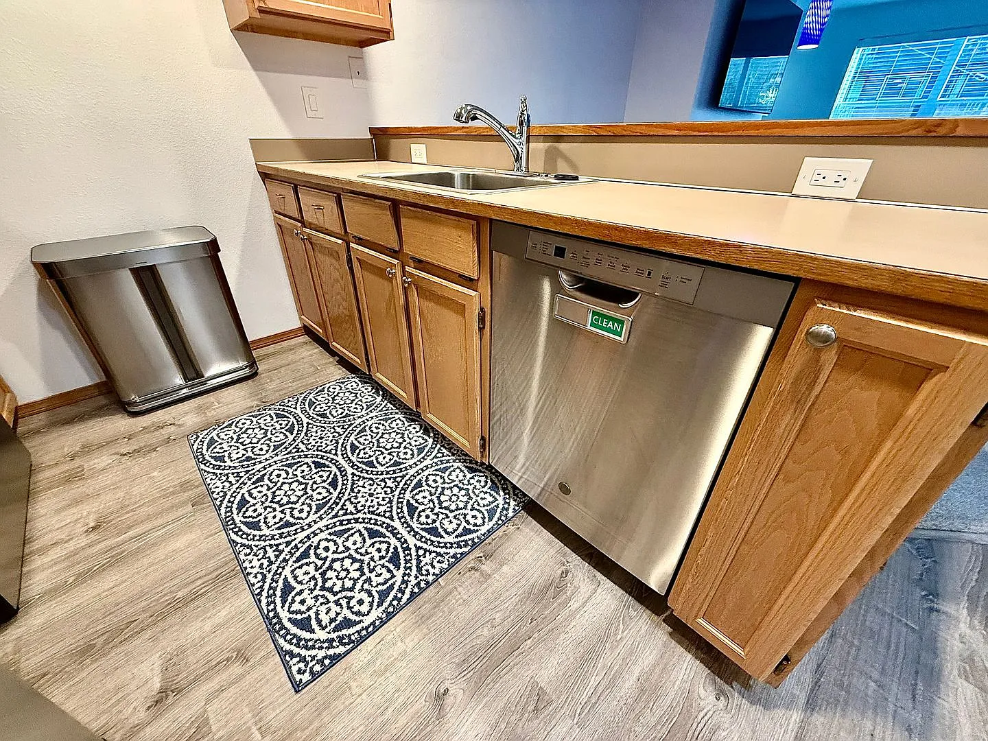 Fremont 1 Bed 1 Bath Condo For Rent Now — Photo 4