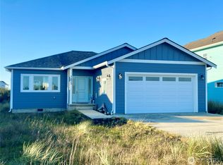 1430 Sand Pebble Ave SW, Ocean Shores, WA 98569