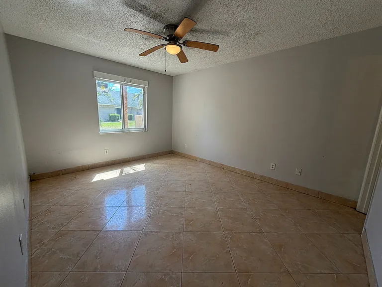 5225 Via Hacienda Cir #B115 — Photo 8