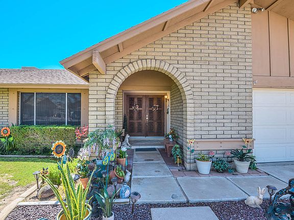 4th image of 6219 W Columbine Dr
