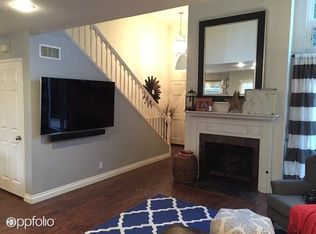 2569 Elden Ave #2, Costa Mesa, CA 92627