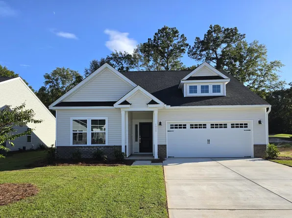 1949 Deercreek Dr, Manning, SC 29102