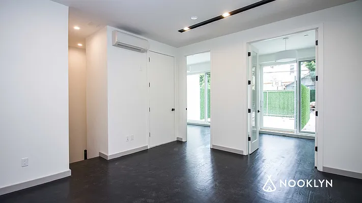 Rented by Nooklyn NYC LLC | media 1