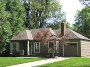 5304 Rosewood Dr, Roeland Park, KS 66205
