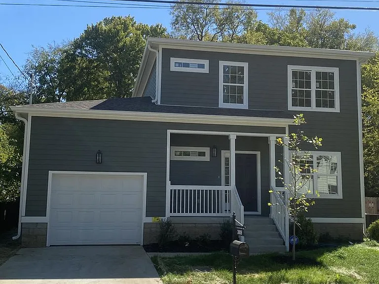 2409 Alameda St — Photo 1