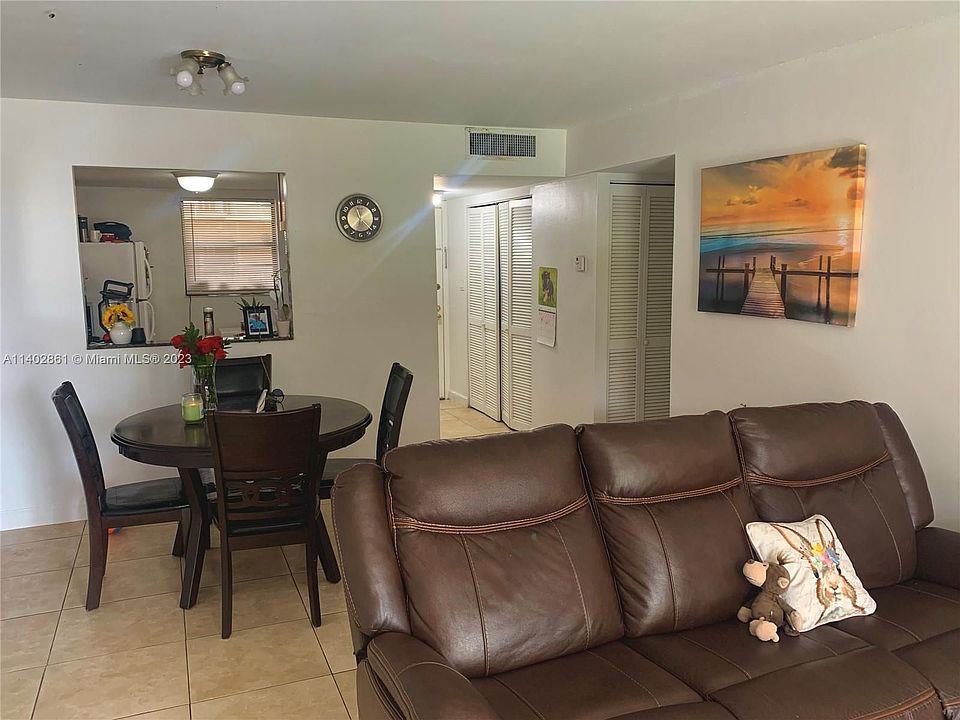 1st image of 10425 SW 112th Ave APT 205