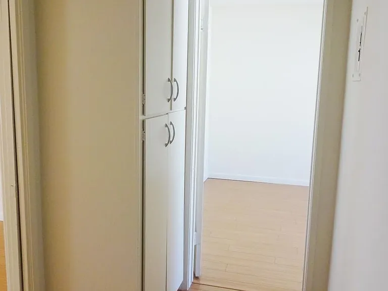 91 N Mar Vista Ave #9 — Photo 13