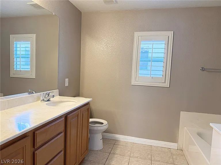 711 Quayside Ct — Photo 19